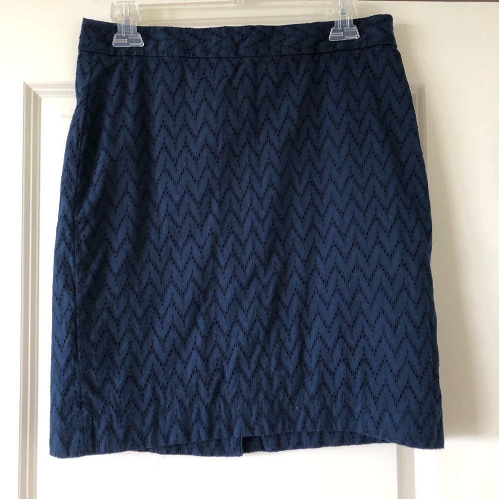 Banana Republic navy blue skirt